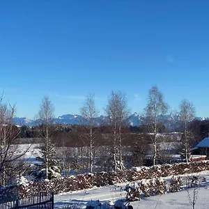 ferienwohnung-mit-eigenem-garten-und-bergblick.com-bavaria.com/